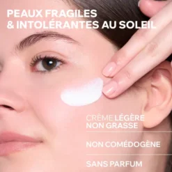 Alternative view of Uriage Bariesun Crème Minérale Hydratante SPF50+ TiO2 ZnO Ectoine Peau Sensible 50ml